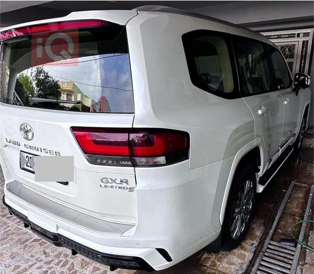 تويوتا لاندكروزر